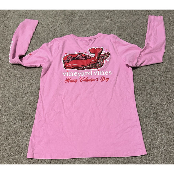 Vineyard Vines Women Small T-Shirt VALENTINES DAY Chocolate Box Whale Pink - Picture 3 of 11